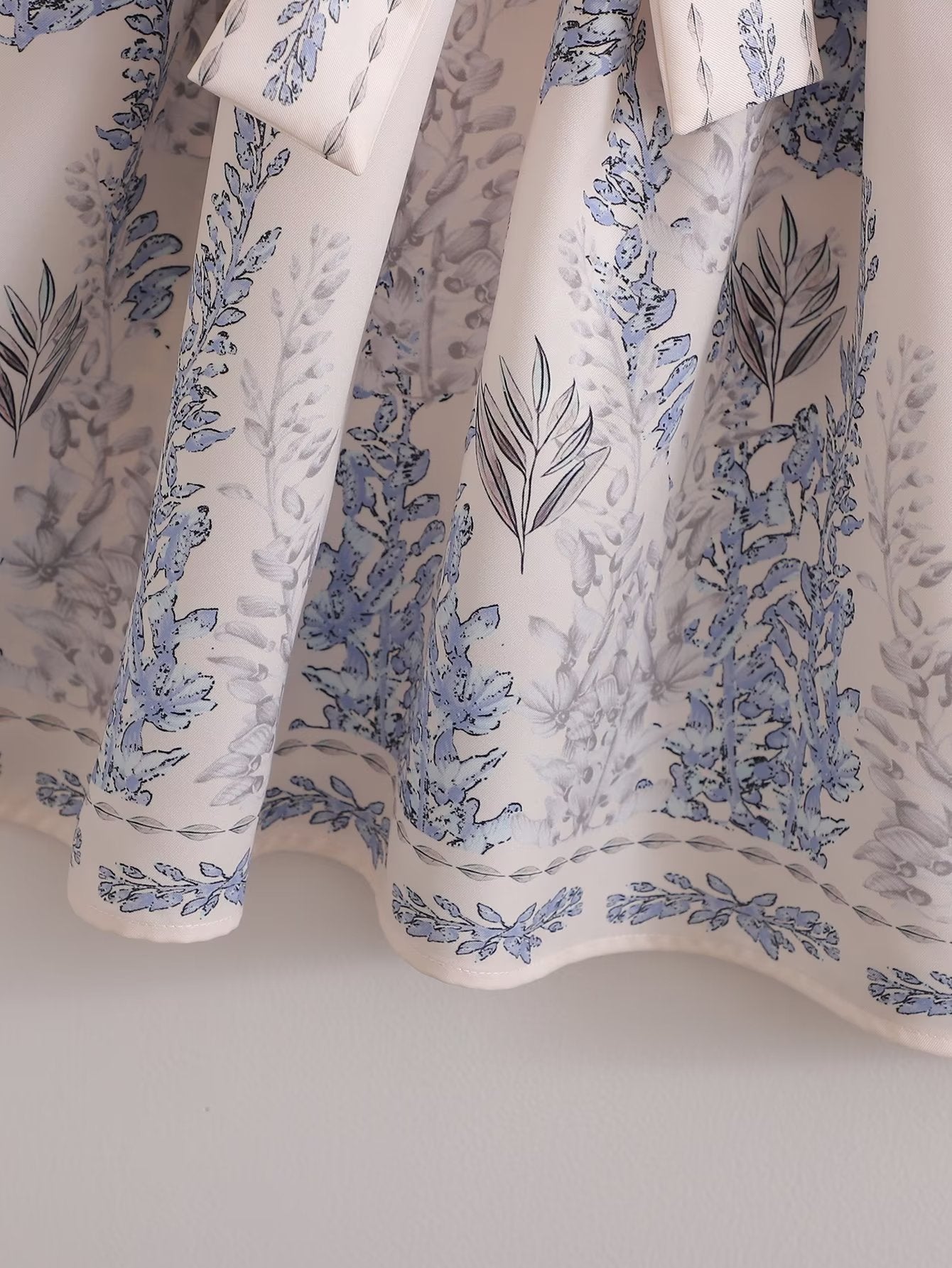 'Maya' Floral V-Neck Printed Waist-Tie Dress