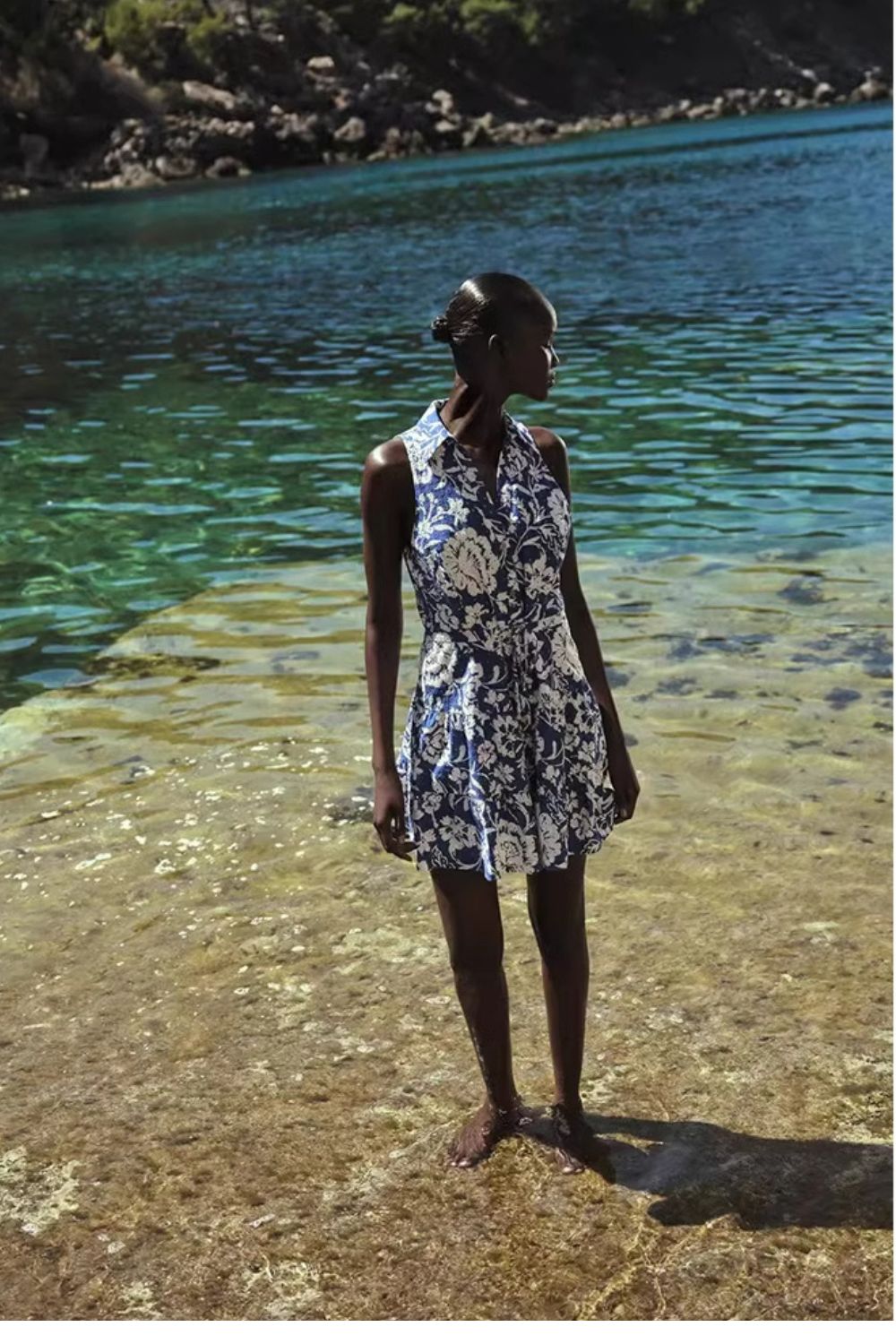 'Isabelle' Hollow-out Embroidered Porcelain Print Dress