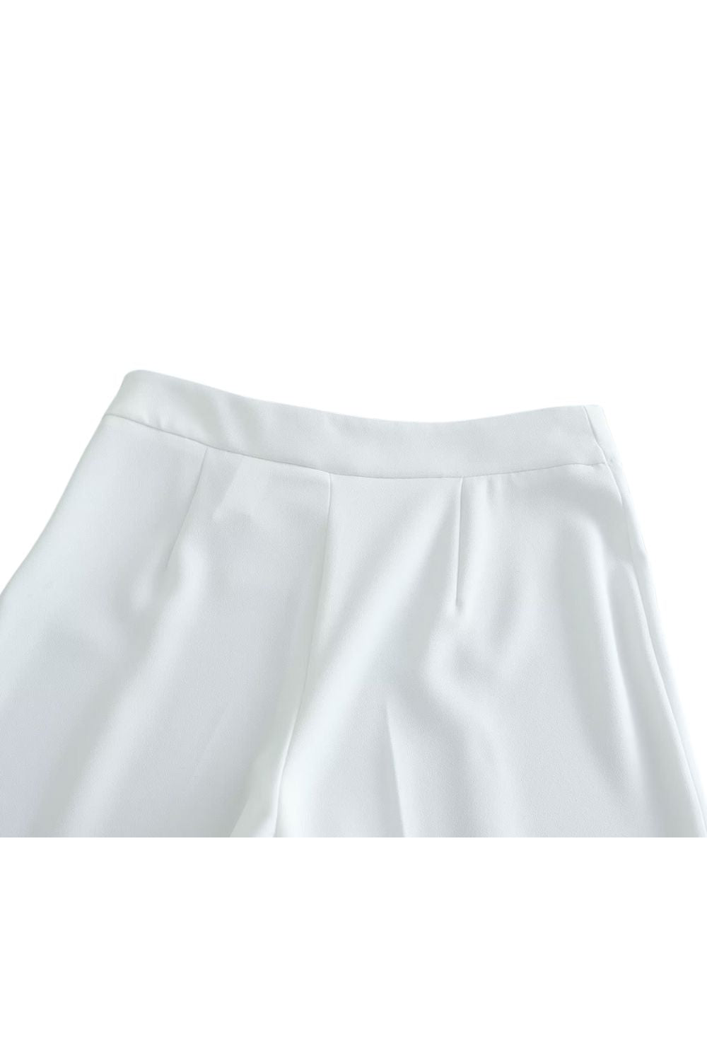 ‘Victoria’ Gown Collar Blazer & High-Waisted Pants