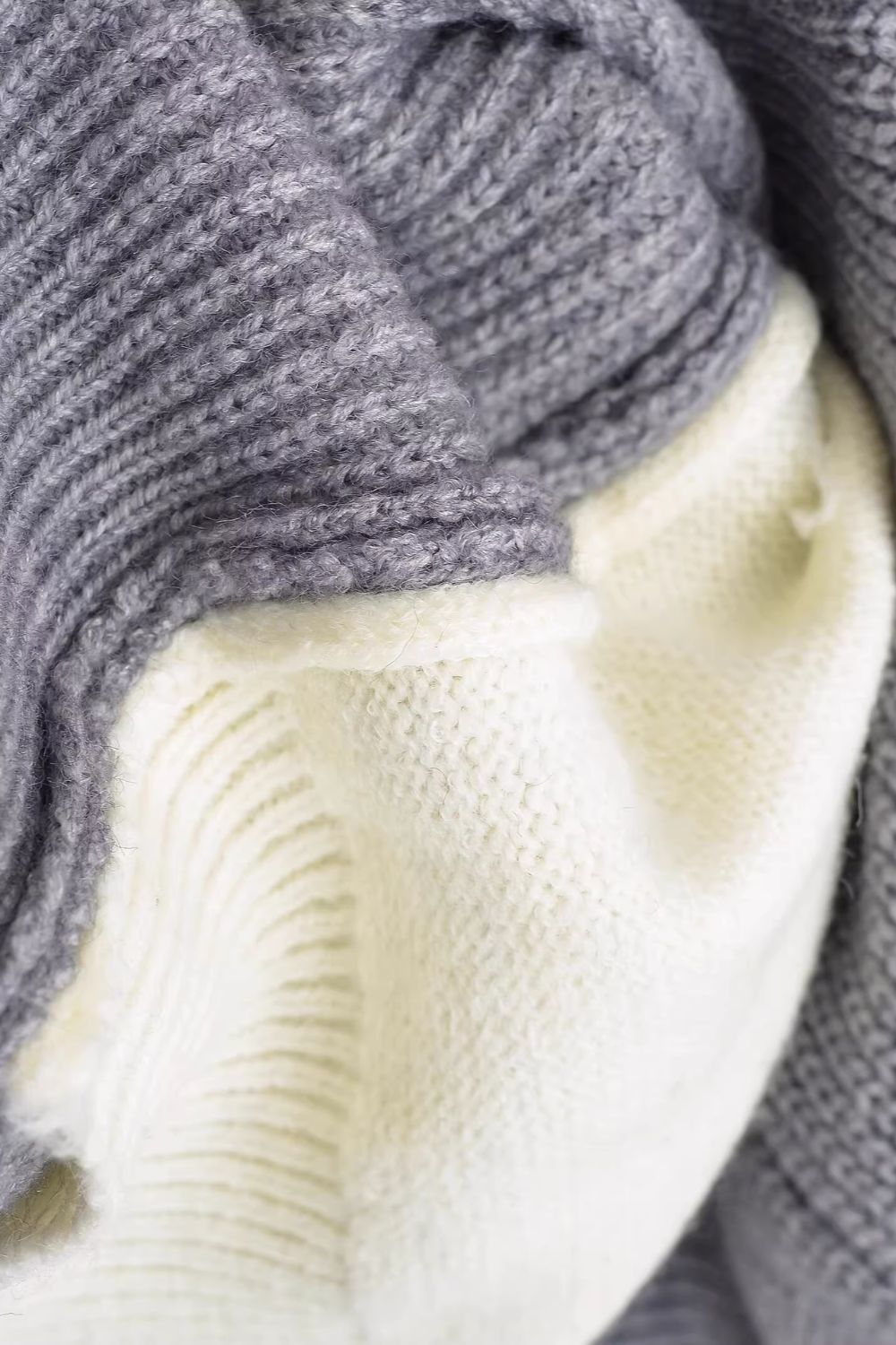 'Marcelo' Two-Tone Long-Sleeve Knitted Cardigan