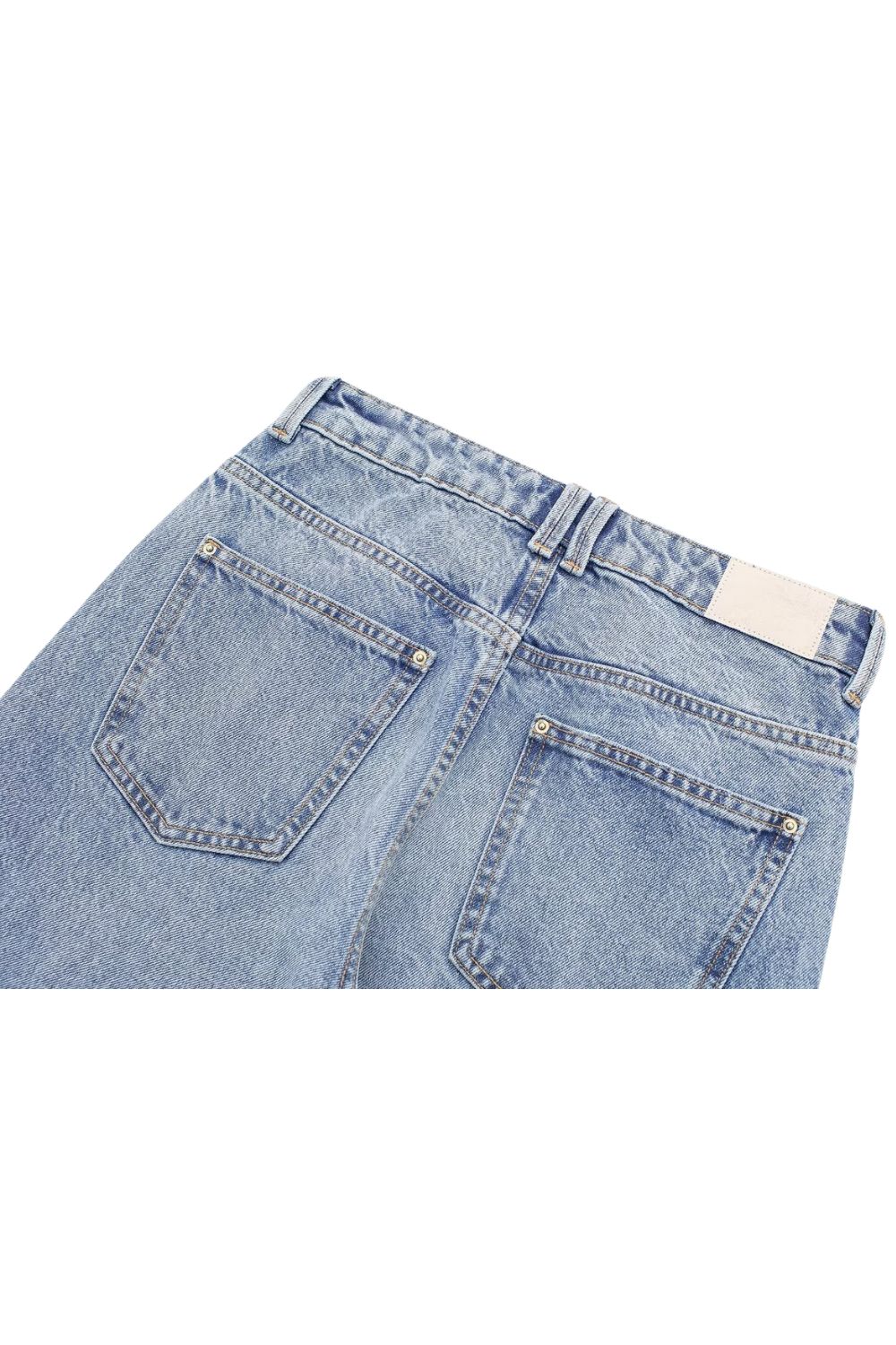 ‘Valeriya’ Straight-Leg Long Jeans