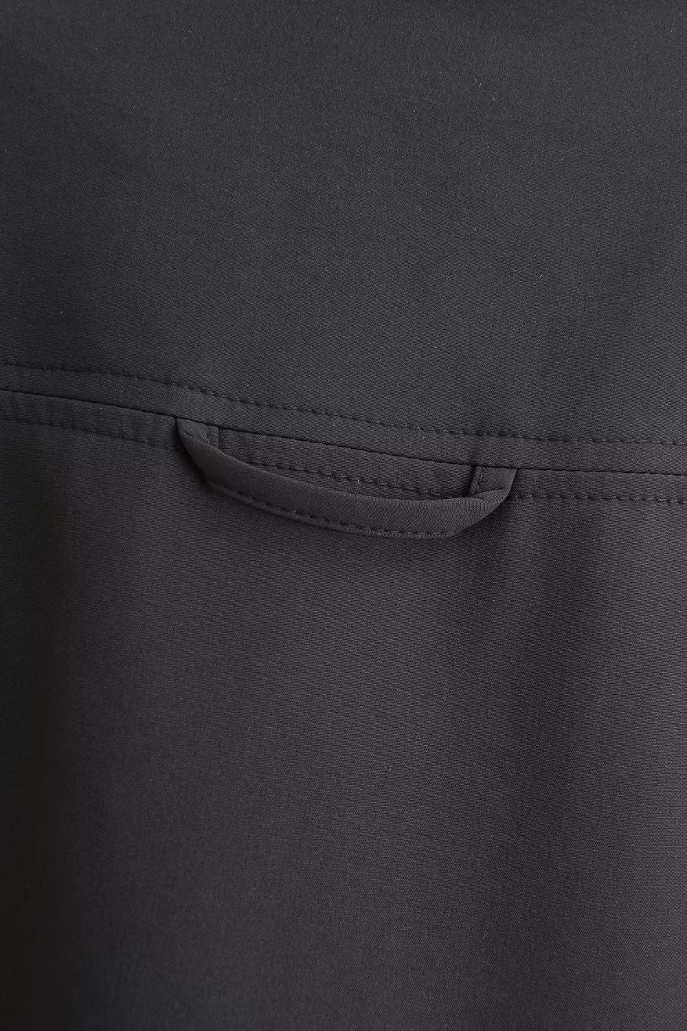 ' Charles' Pleated Hem Cotton Vest