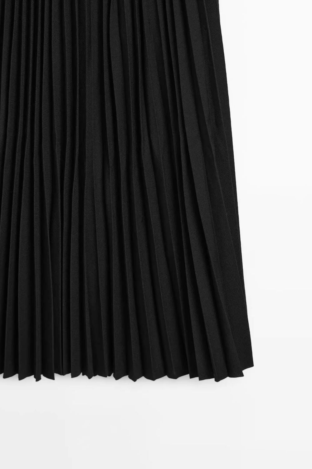 ‘Zoe’ Mid-Length Pleated Skirt