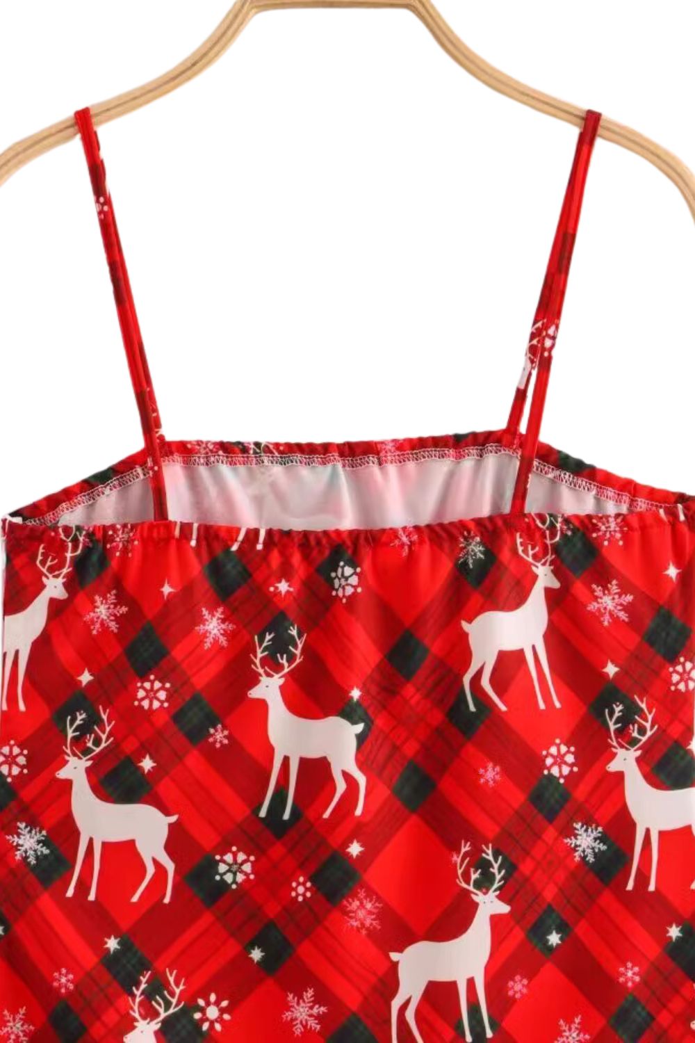 ’Julie ‘ Red Plaid Reindeer Skirt