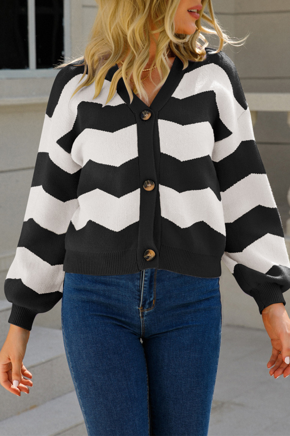 'Xyla' V-neck Knitted Cardigan (3 COLORS)