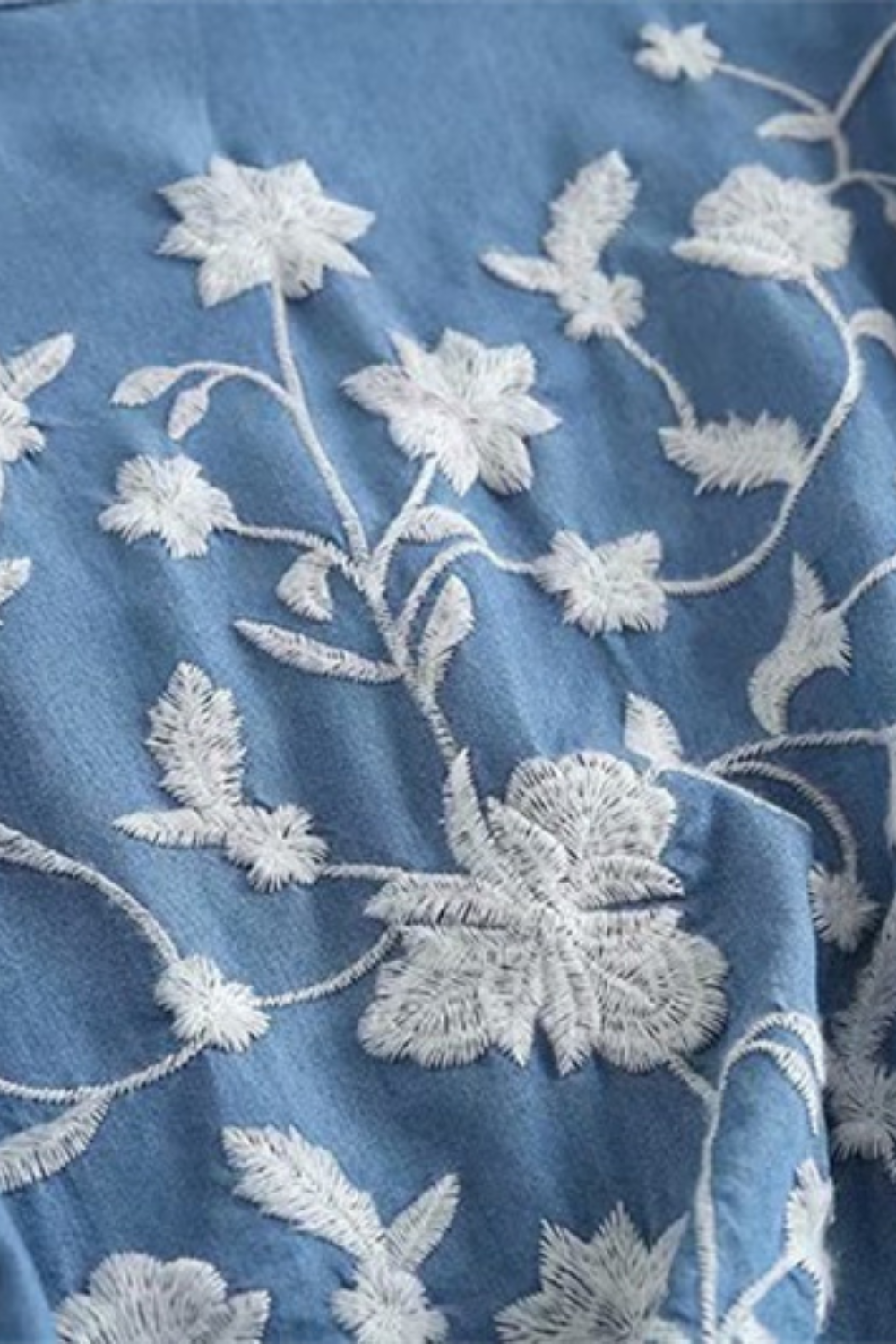 'Sherice' Floral Embroidery V-Neck Shirt (2 Colors)