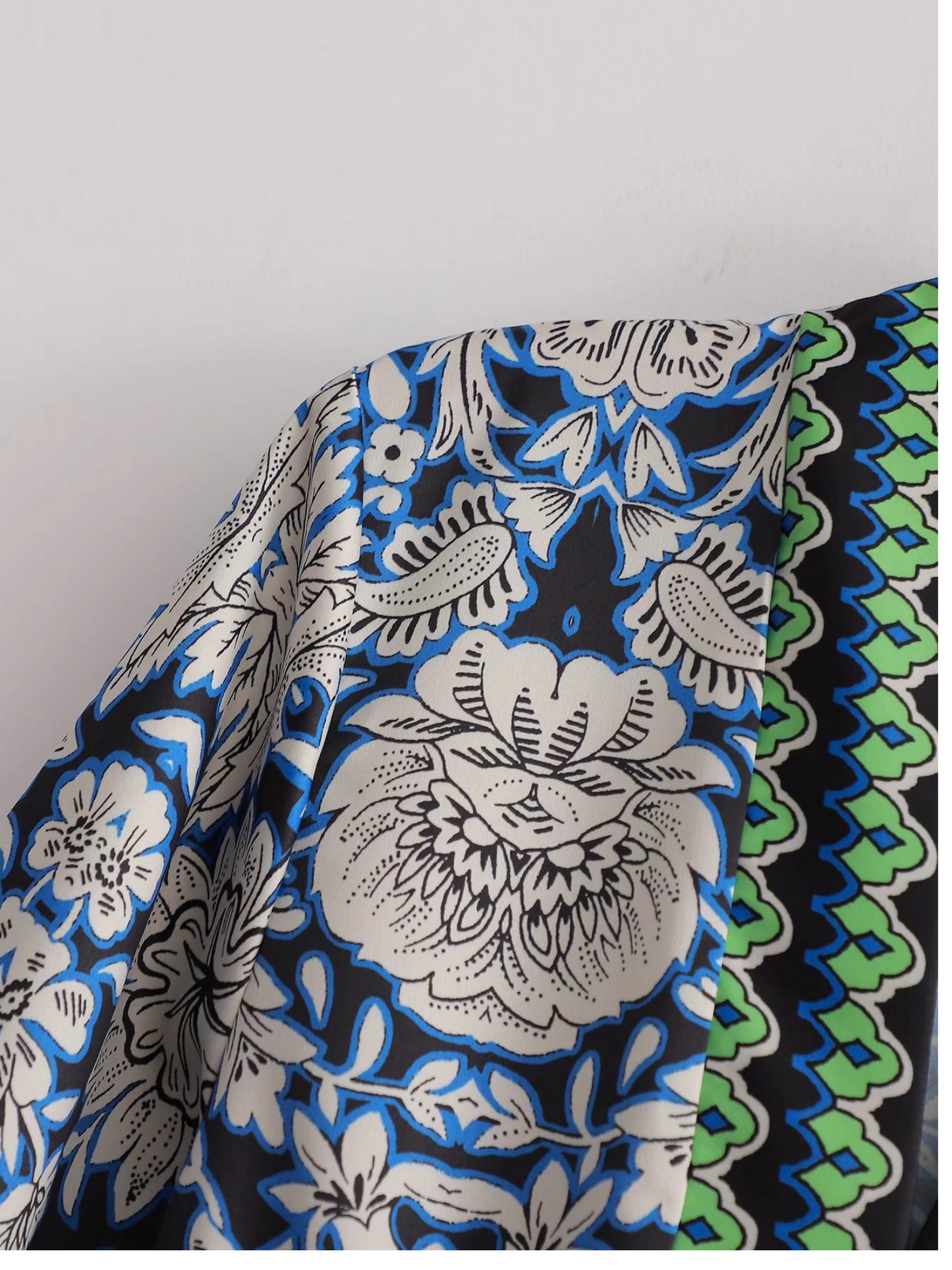 'Rowan' Floral Pattern Belted Dress