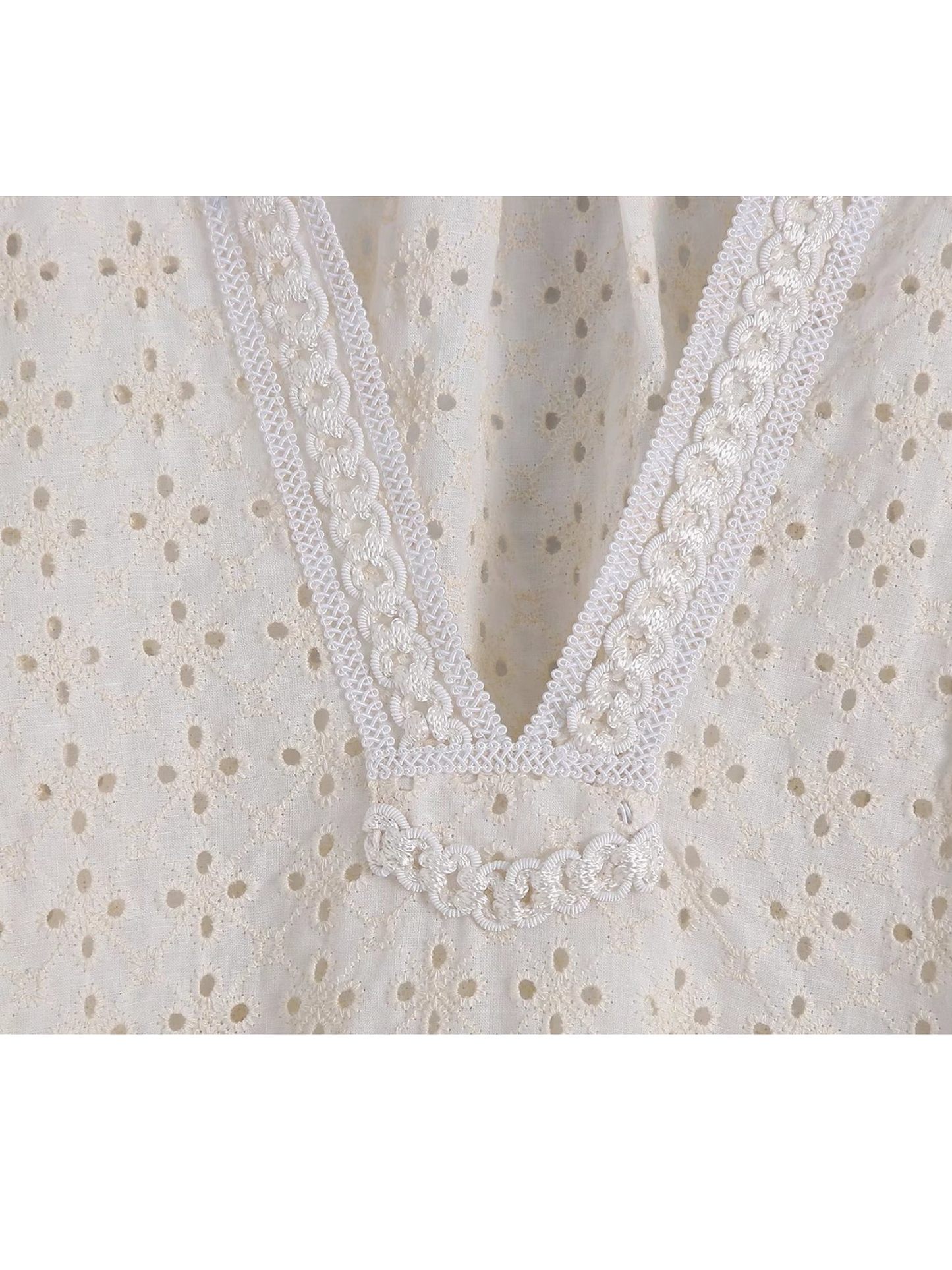 'Paulina' V-neck Crochet Lace Blouse