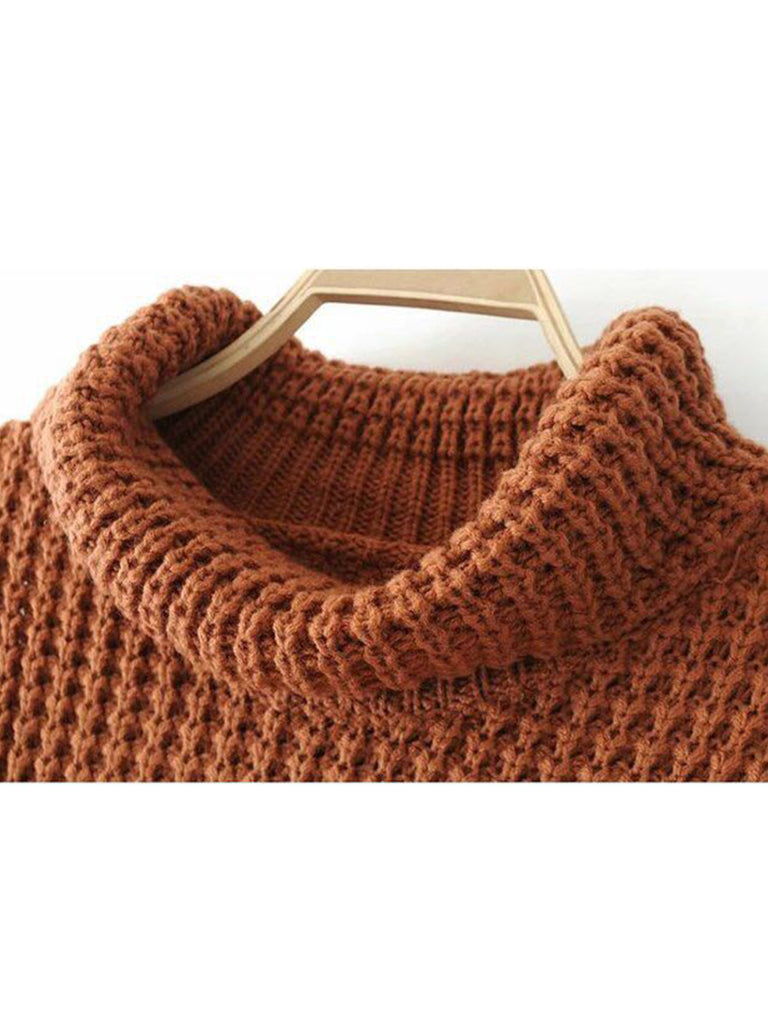 Goodnight Macaroon 'Retta' Cognac Ribbed Cropped Turtleneck Sweater Neckline
